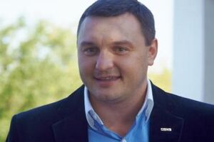 Під час обшуку в Андрія Альоші знайшли "схеми, яких людей і на які посади в "Укрзалізниці" розставляти", стверджує портал