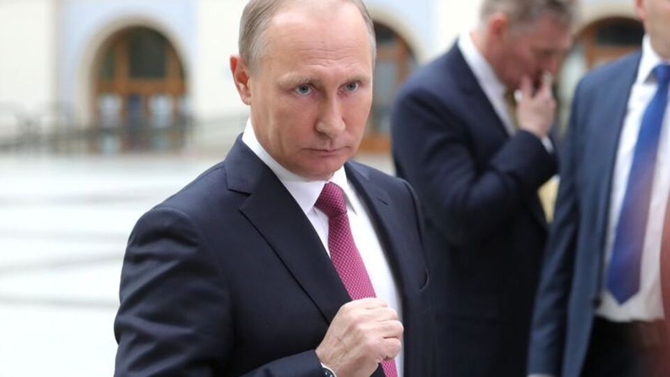 Путін: У труні кишень немає, із собою не понесеш