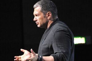 Соловьев якобы получил контракт от "Сбербанка" на сумму 102 млн руб.