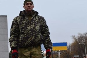 По данным источников "Страны", контакты Тарасенко с киллером Вороненкова вычислили по трафику мобильного телефона