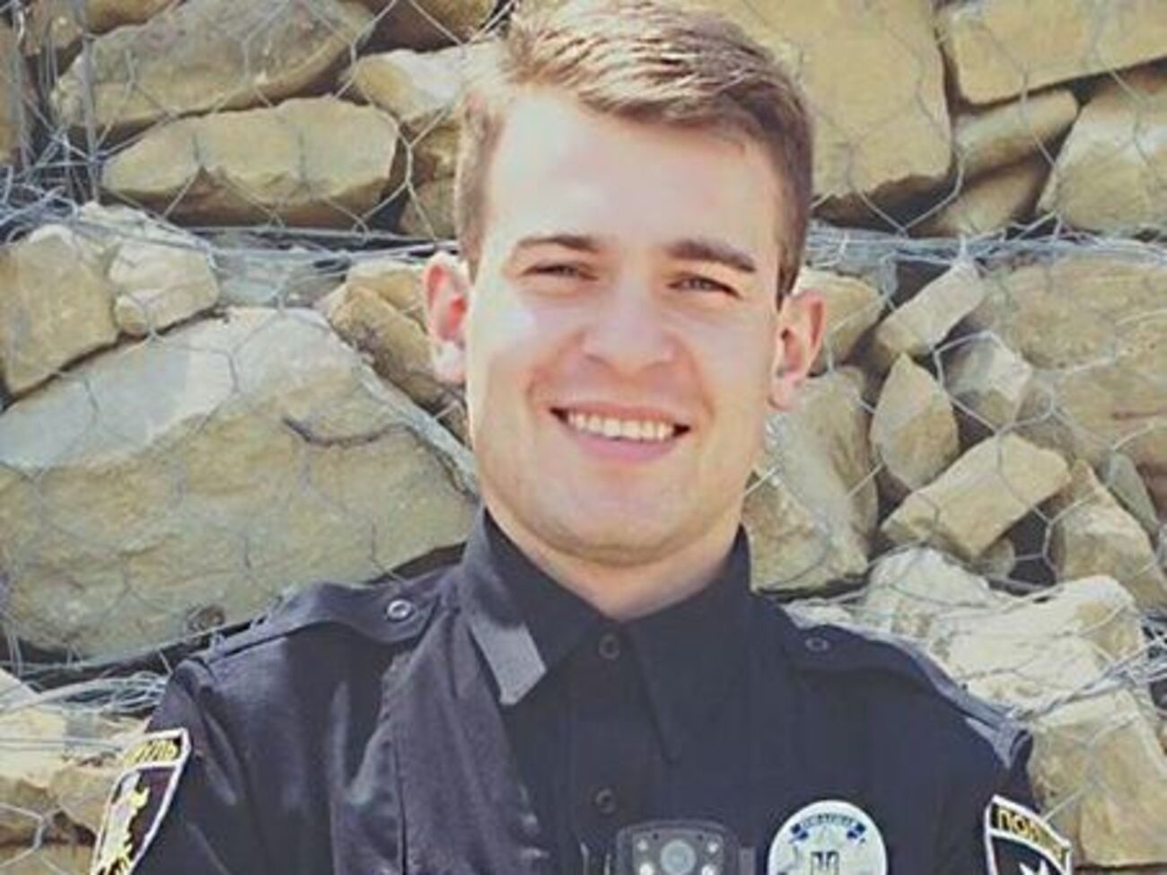 Водитель BMW, в котором ехал патрульный Олег Ткачук, не справился с управлением