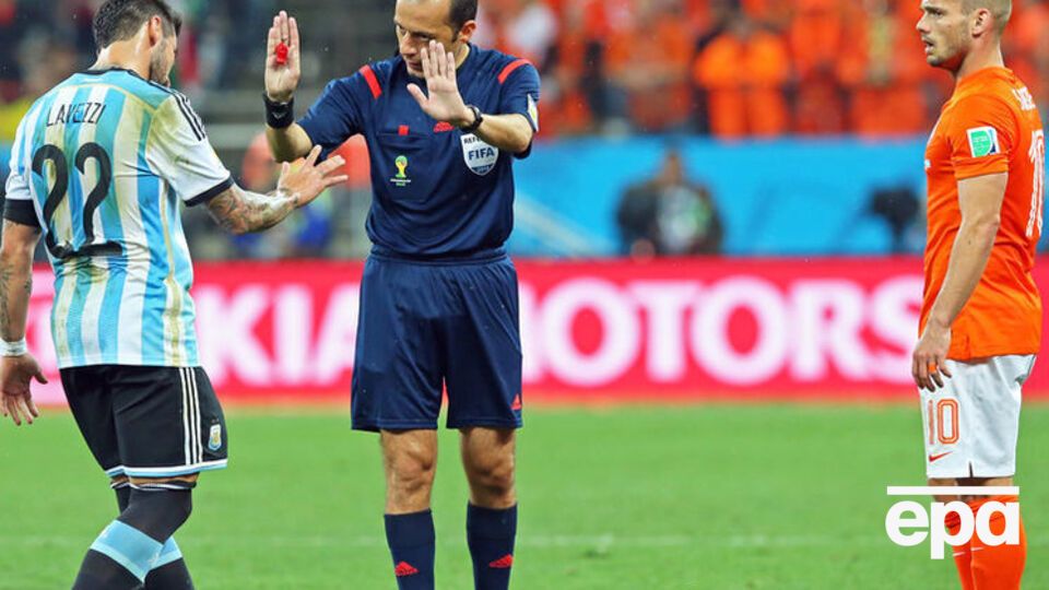 Предлагается во время любой паузы останавливать секундомер