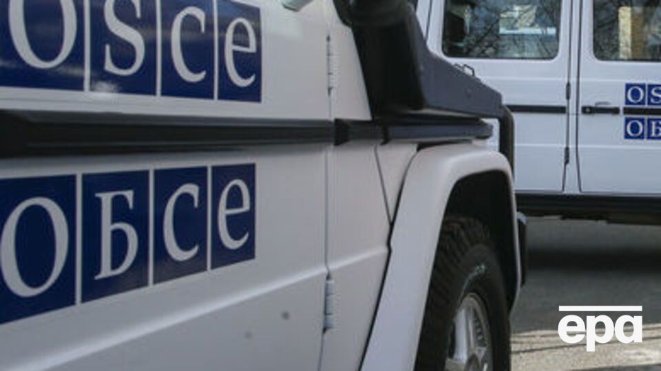 Вантажівка підірвалася на протитанковій міні, розповіли спостерігачам в окупованій Горлівці