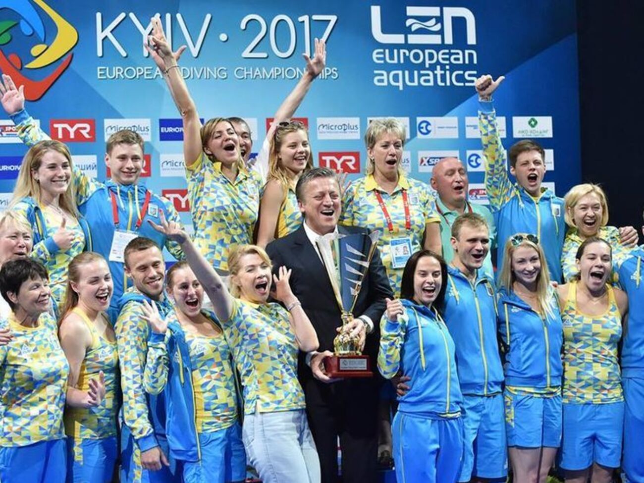 Збірна України очолила командний залік
