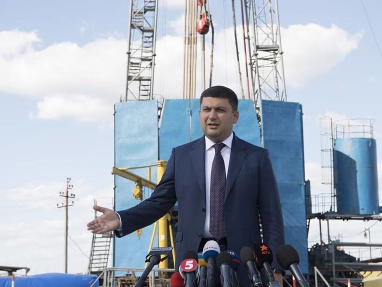 Гройсман:&nbsp;Со стороны Тимошенко это откровенное и циничное презрение к людям