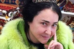 Лолита: Подарок после концерта в Рязани