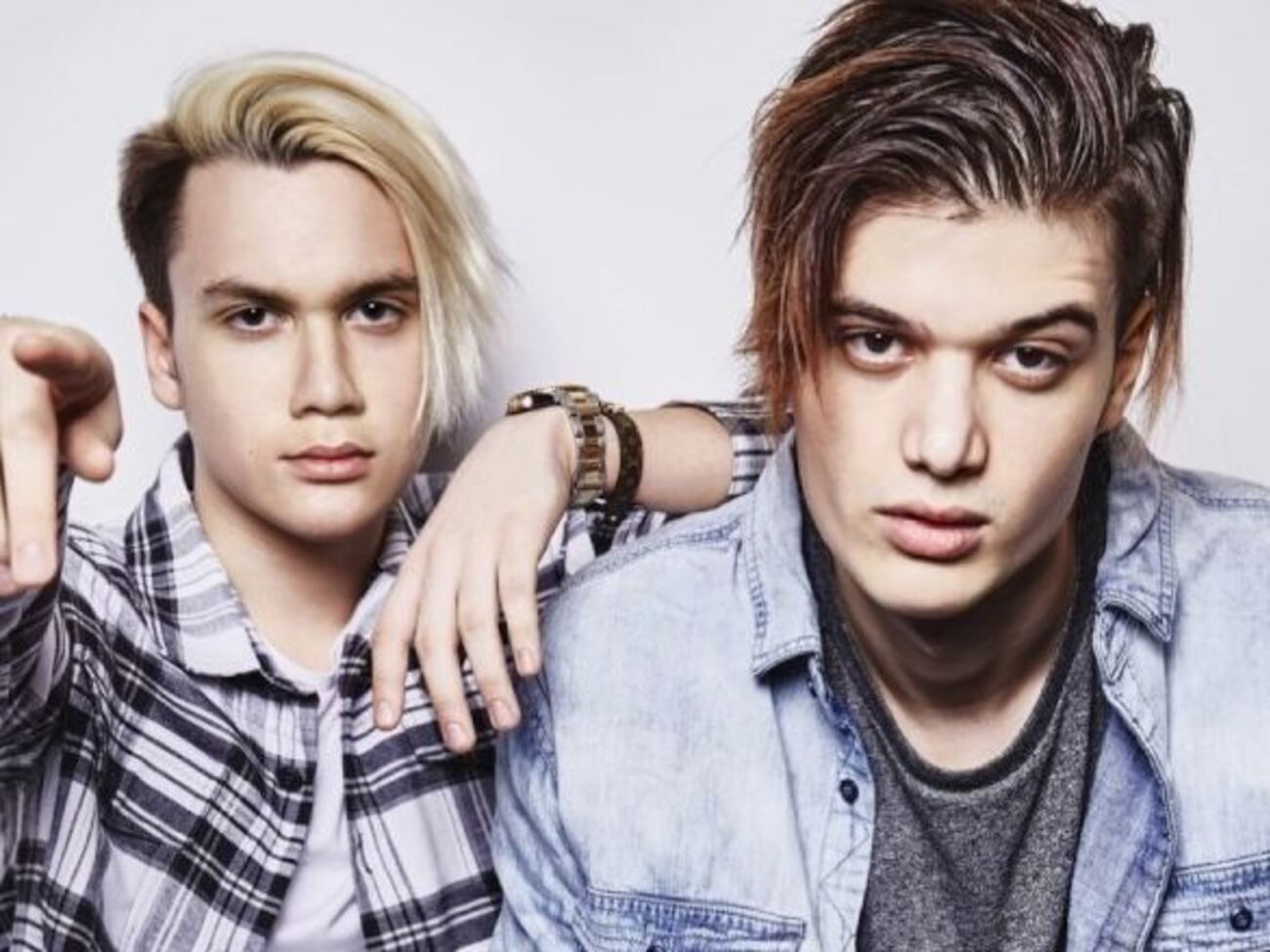 Сын Рудковской (на фото слева) читает рэп