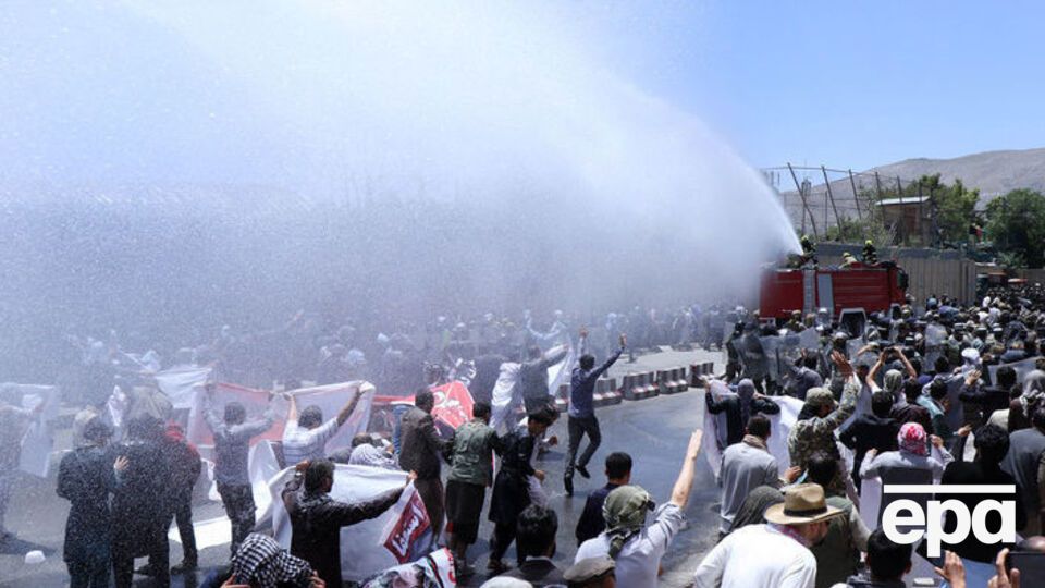 Поліцейські застосовували водомети і вогнепальну зброю проти демонстрантів у Кабулі