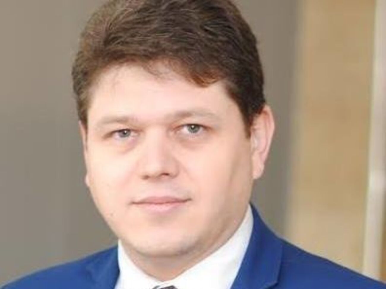 Соколюк зазначив, що процедура набуття статусу біженця є тривалою
