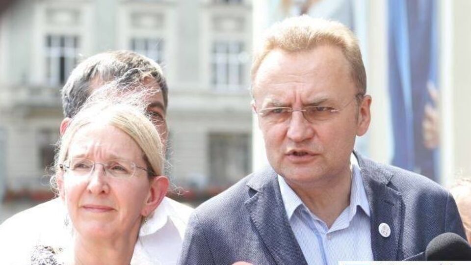 Супрун і Садовий провели брифінг у Львові