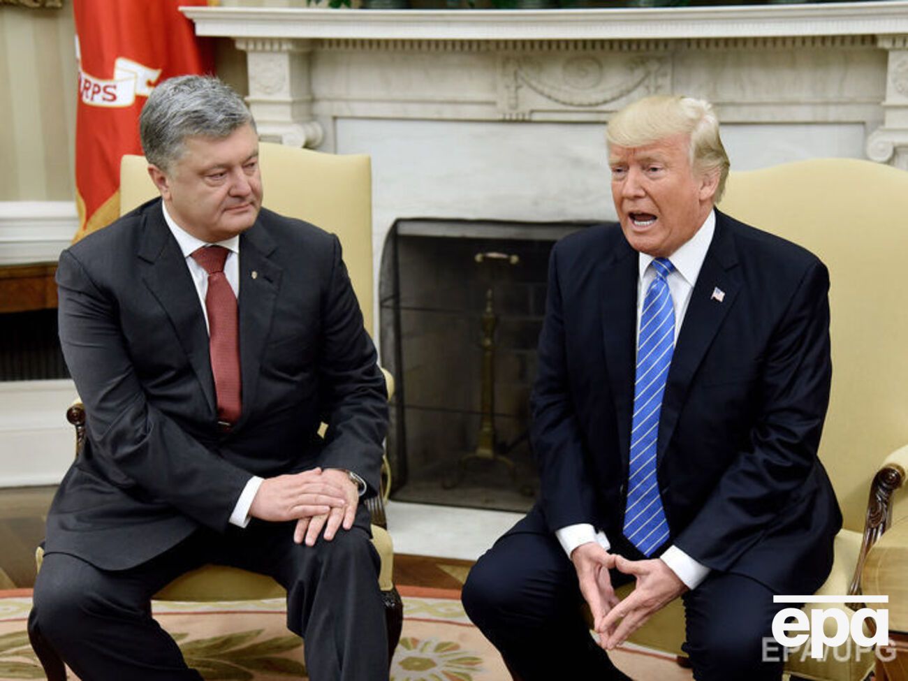 Порошенко: Ми повинні вимагати від Росії повної імплементації Мінських угод