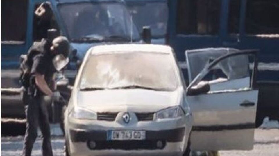 Джазірі загинув у своєму автомобілі внаслідок задимлення в салоні