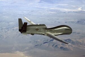 Global Hawk – важкий безпілотник, який може перебувати в повітрі понад добу