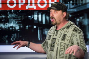 Поярков: Посадити мене на пляжі і сказати, що ось тобі лежак, похавати, випити – не роби нічого. Я відповім: "Ні, тільки не це!"