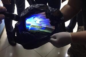 Чиновник задержан на взятке в 1,2 млн грн