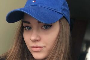 Девушке 18 лет