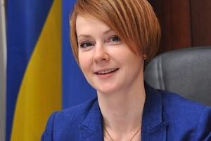 Елена Зеркаль: Почему я в 2013 году ушла с госслужбы в частный бизнес? Потому что не готова была делать ботокс мозга