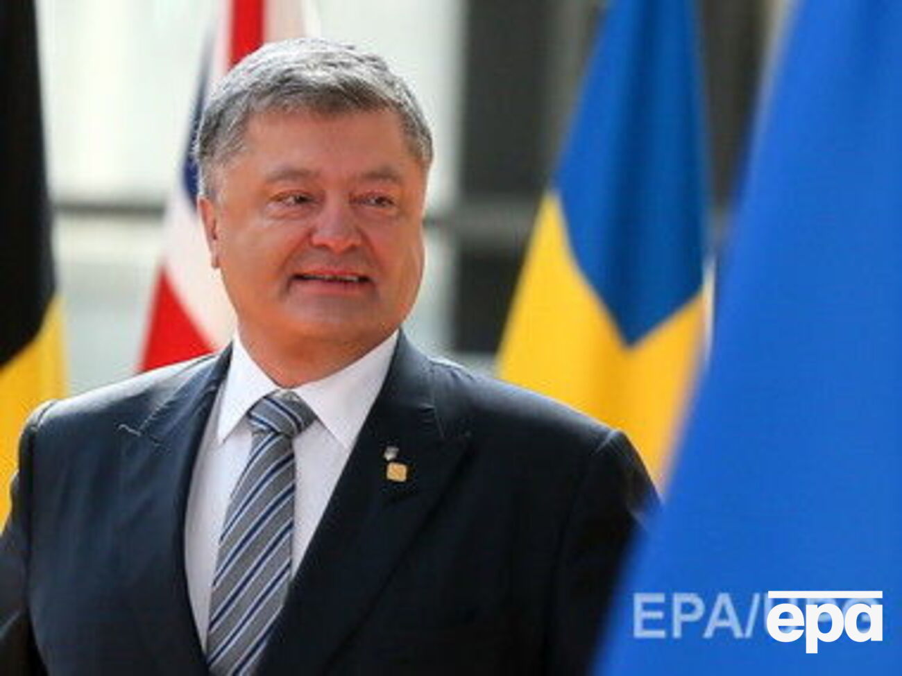 Порошенко зустрінеться з Макроном у Парижі