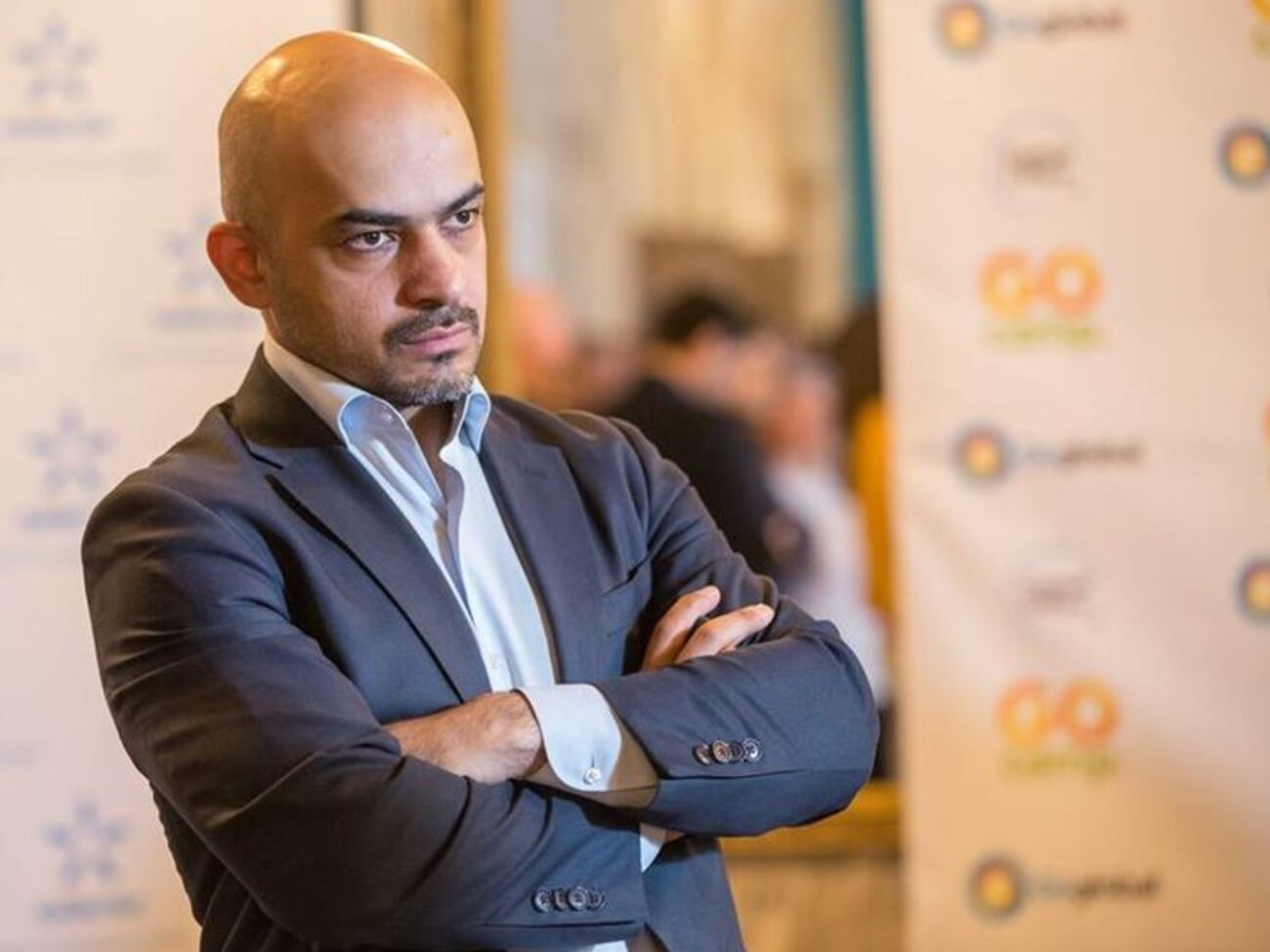 По моей информации, Порошенко сейчас лично озабочен неприкосновенностью Довгого