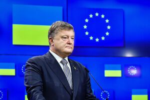 Порошенко заявив, що позиція ЄС щодо санкцій проти РФ така сама, як і у США