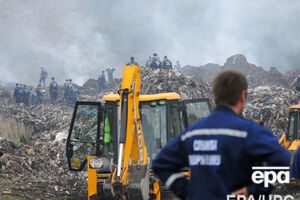 Колапс системи утилізації сміття у Львові розпочався після пожежі на сміттєзвалищі у селі Великі Грибовичі 30 травня 2016 року