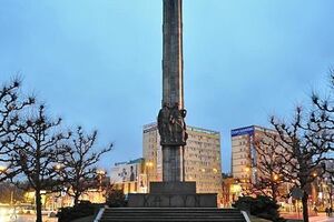 22 июня Сейм Польши принял закон о сносе памятников, прославляющих Советскую армию