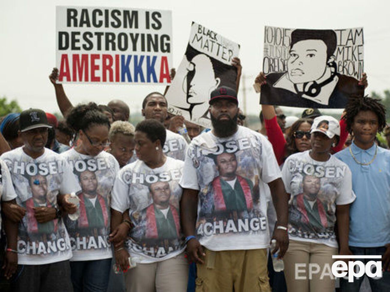 Убийство чернокожего подростка вызвало общественный резонанс