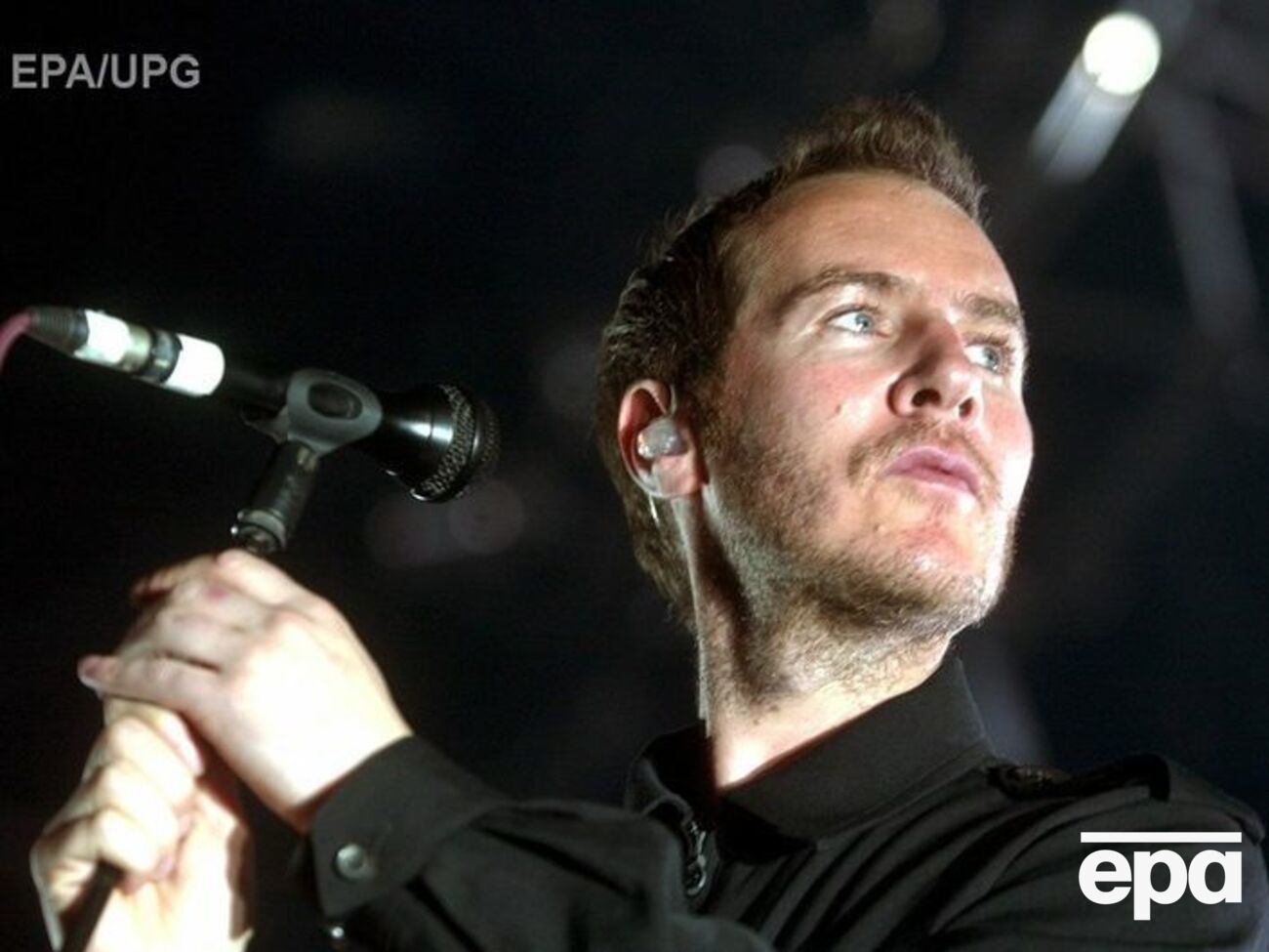 Ранее журналисты пришли к выводу, что художником Бэнкси может быть основатель группы Massive Attack Роберт Дель Ная