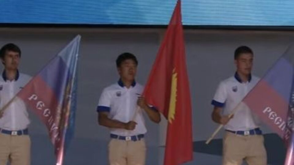 24 червня в "Артеку" відкривали зміну