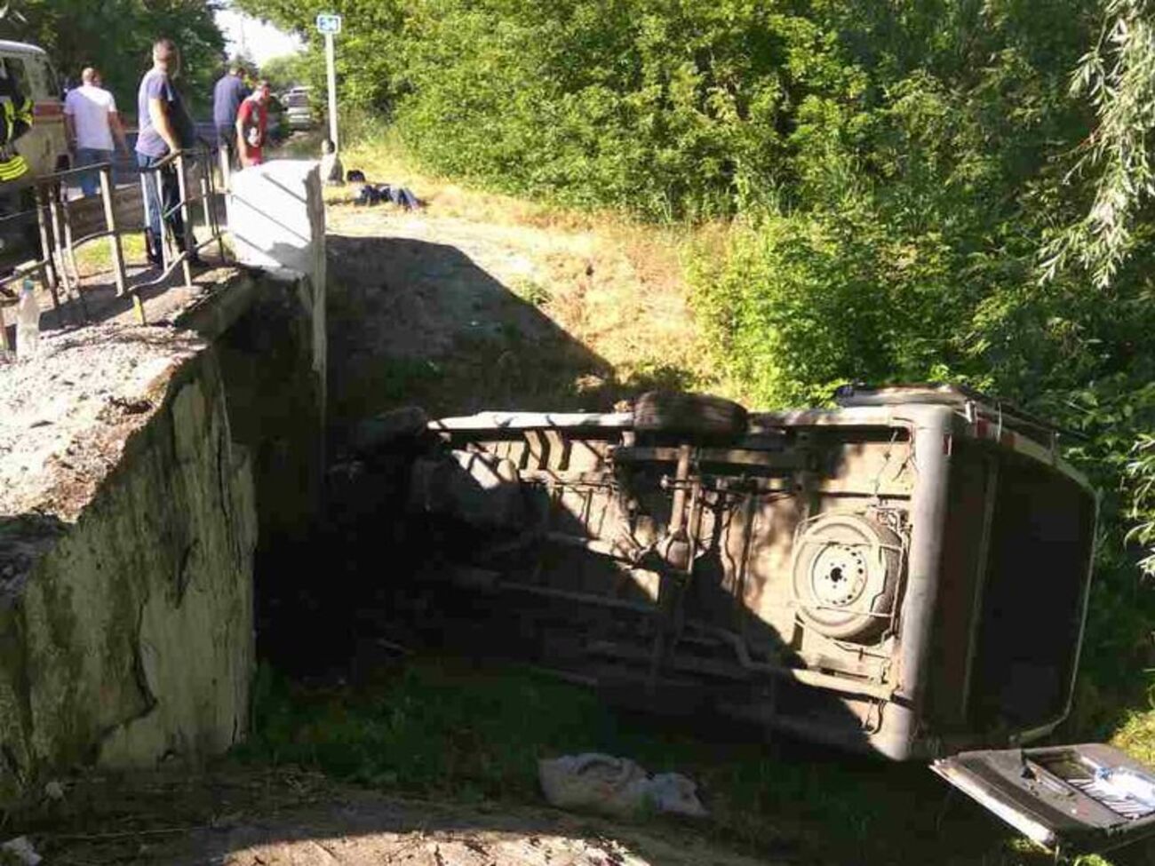 Причину ДТП з'ясовують