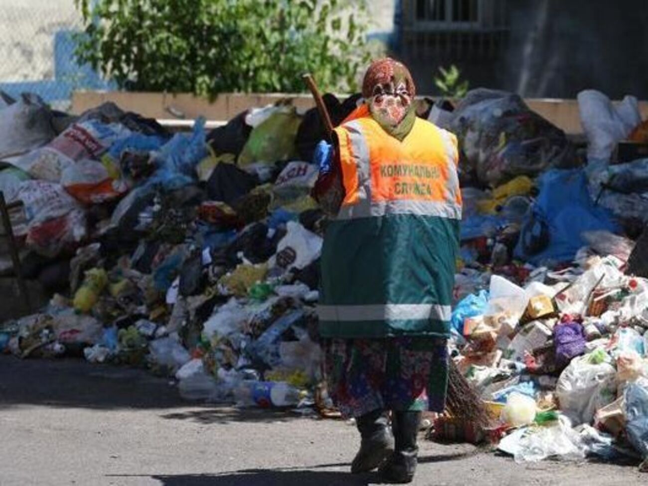 У Львові залишається більше ніж 6 тис. тонн сміття на майданчиках