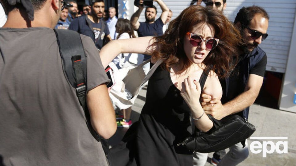 В Турции задерживали активистов ЛГБТ-парада