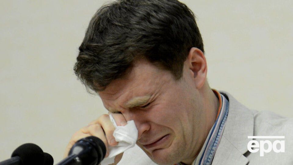 На прес-конференції у КНДР Вомбієр сказав, що "зробив найгіршу помилку у своєму житті"