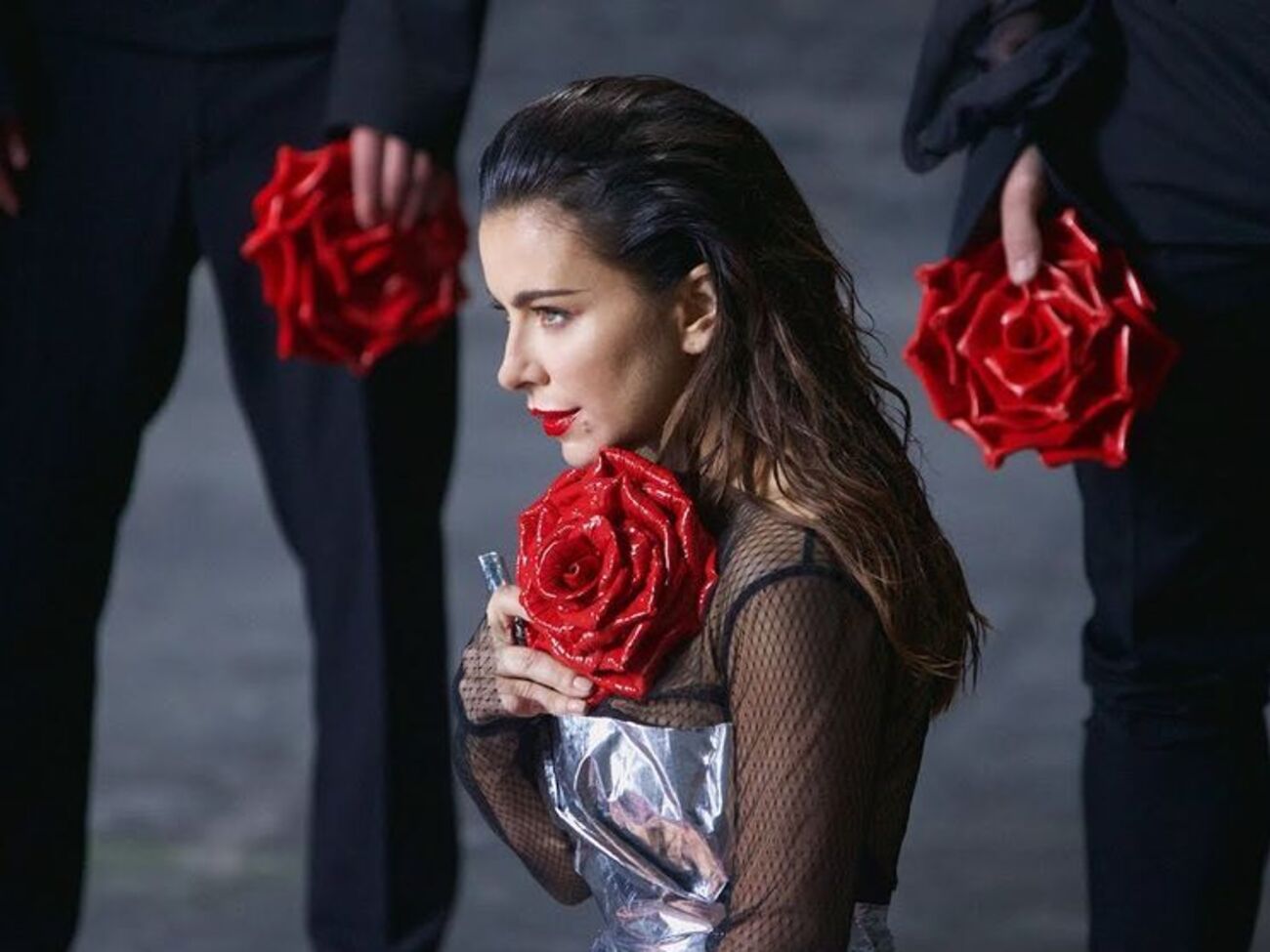 Ані Лорак під час підготовки до зйомок відвідувала уроки хореографії з Freedom-вallet