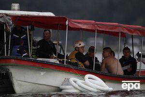 Полностью под воду судно ушло за пять минут