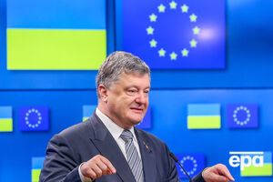 Порошенко: Мне очень импонирует подход Макрона, ориентированный на результат