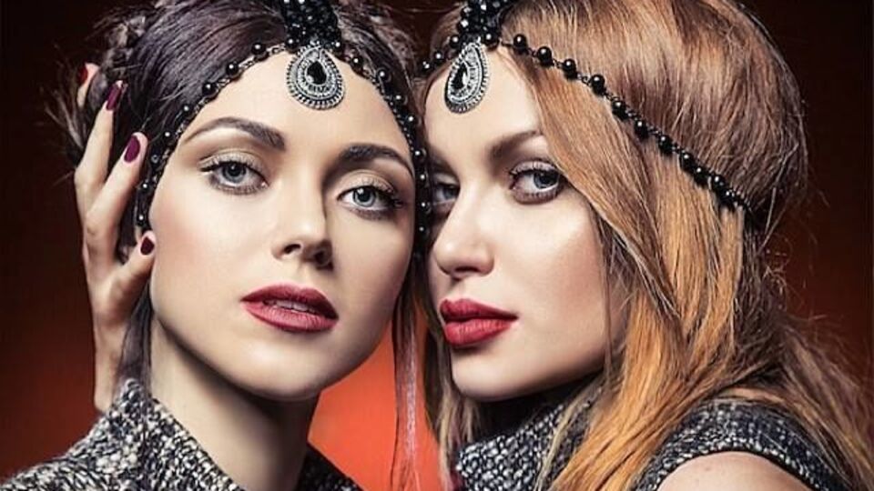 Слава (на фото справа): Певицы – тоже люди