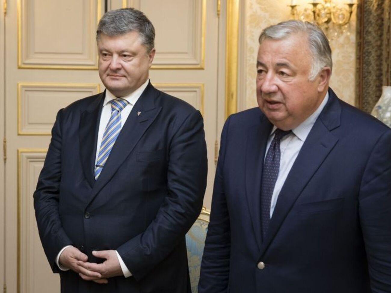 Встреча Порошенко и Ларше состоялась в Париже