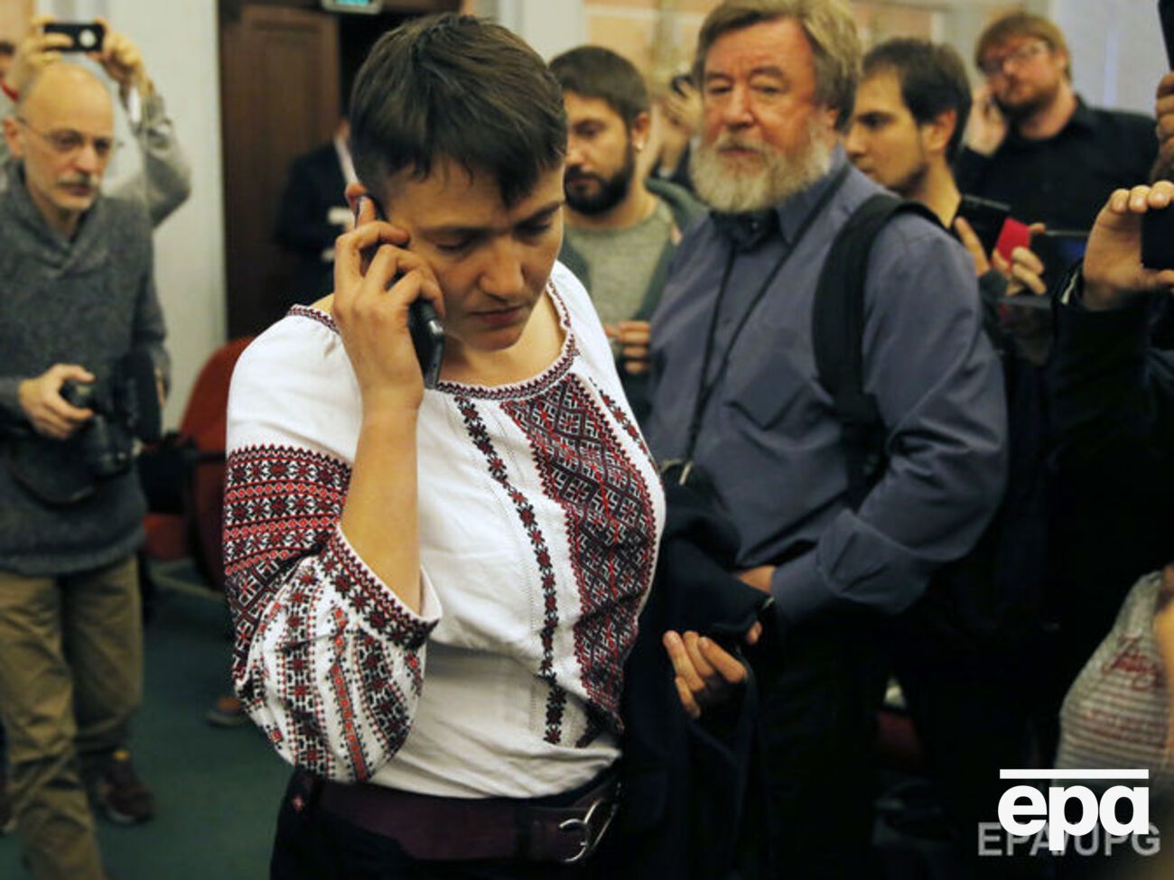 Зустріч Савченко з жителями Миколаєва супроводжувало кидання яєць