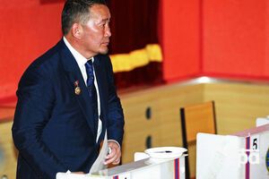 Баттулга прошел во второй тур президентских выборов