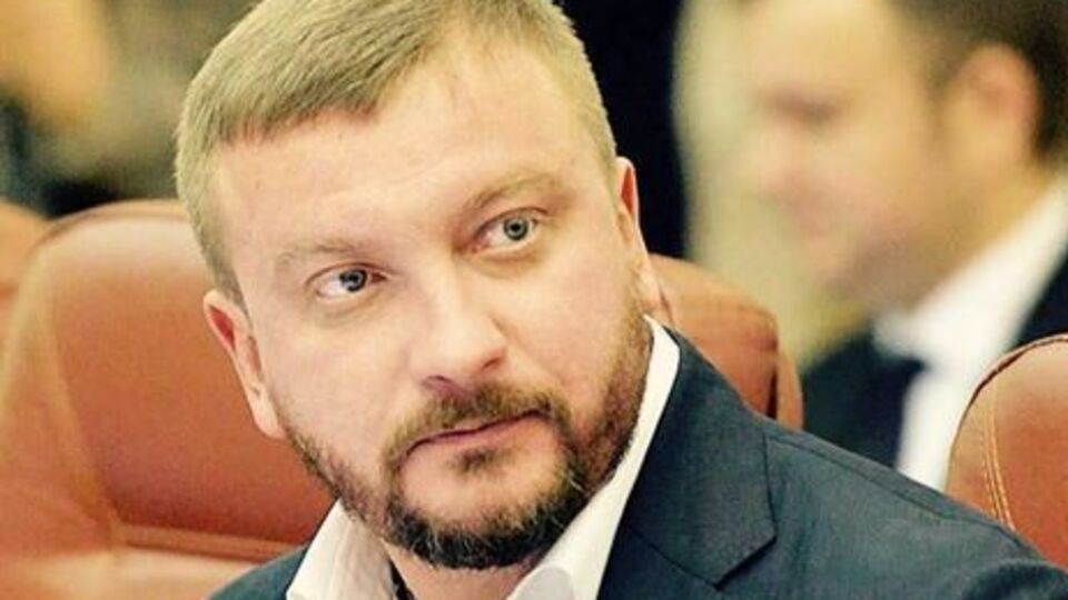 Петренко: Незважаючи на блискавичність одружень, вони довели свою міцність