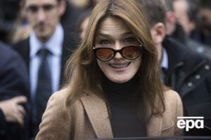 Бруні опублікувала відео дочки