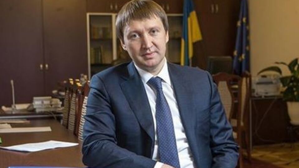 Кутовой подал в отставку 23 мая