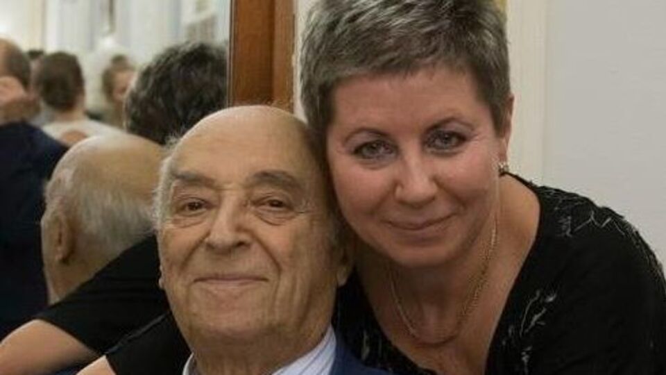 Елена Этуш: В следующий раз, когда я привезу Владимира Абрамовича в какое-либо лечебное учреждение и припарковаться мне будет негде, я припаркуюсь на широком тротуаре, на газоне, у черта лысого, но у входа