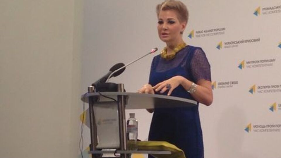 Максакова о Крыме: Выглядит все так, будто Хрущев по ошибке или еще по каким-то своим соображениям, превысив свои полномочия, якобы отдал то, что не имел права отдавать