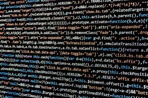 Торговые компании и медучреждения – среди пострадавших от вируса