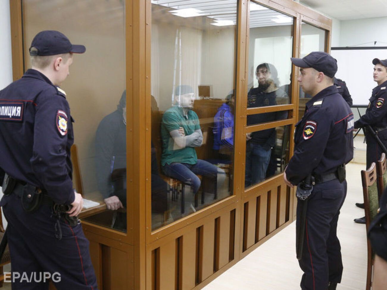 За обвинуваченням у вбивстві Нємцова заарештували п'ятьох уродженців Чечні