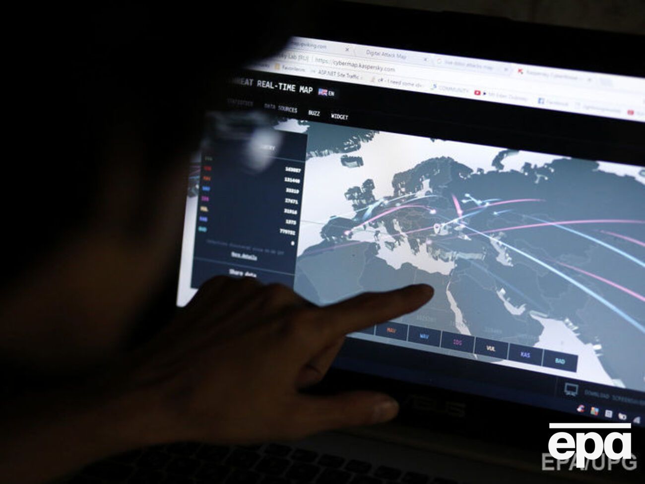 Вірус Petya вийшов за межі Європи