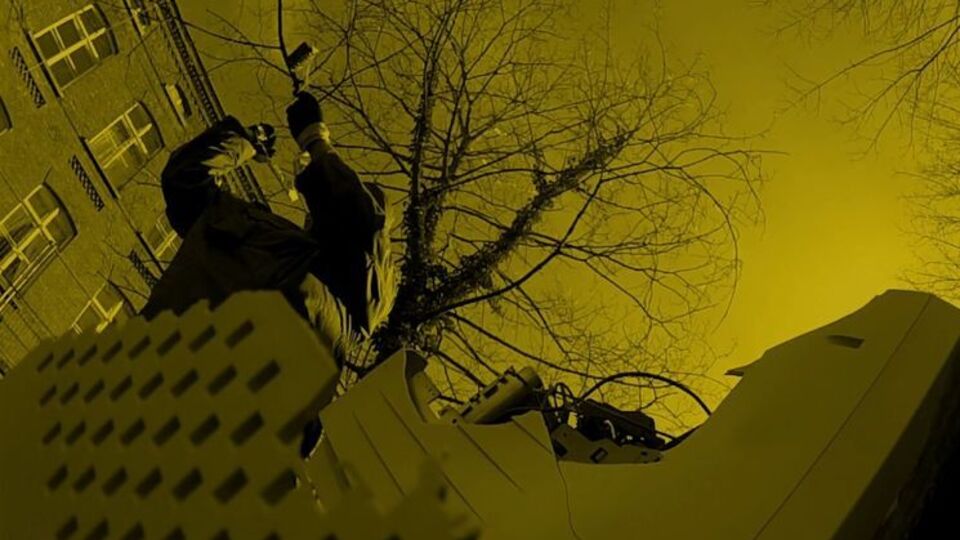 Вышел клип на искусственно созданную песню в духе Nirvana