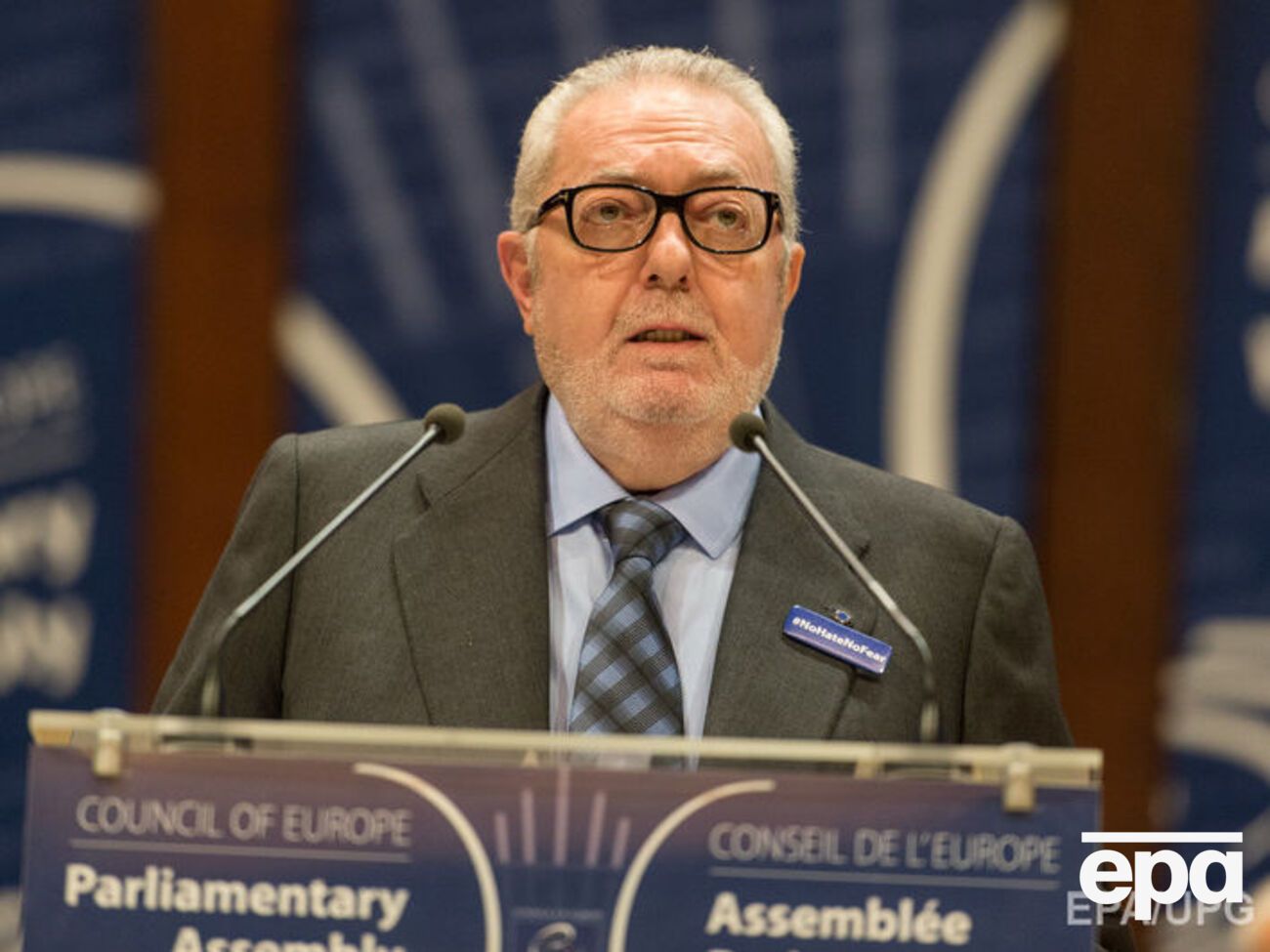 За ініціювання відставки Аграмунта зібрали понад 100 підписів